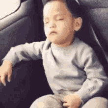 AB7F4443-57D0-430E-A4EF-EF4828AF440C.gif