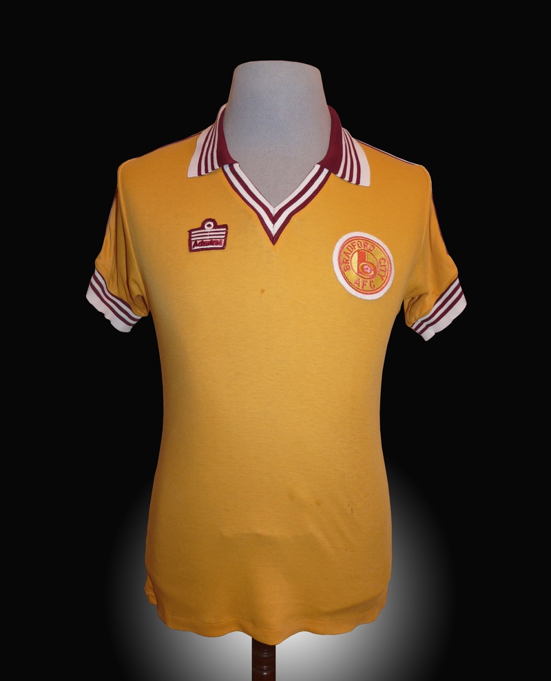 Bradford City Away Players Shirt Number 7[1].jpg